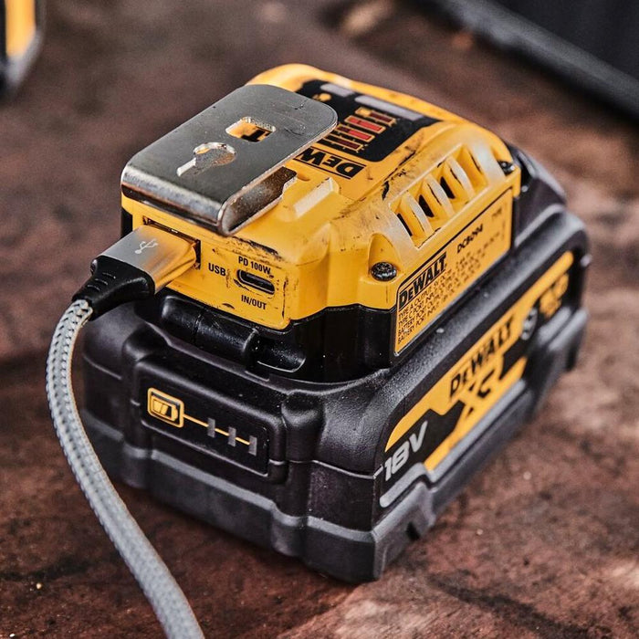 DEWALT DCB094K 20V USB Charging Kit