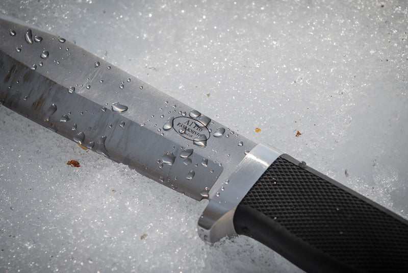Fällkniven A1 Pro Fixed Blade Knife — Laminate cobalt / Black [FNA1PRO] — product view 4