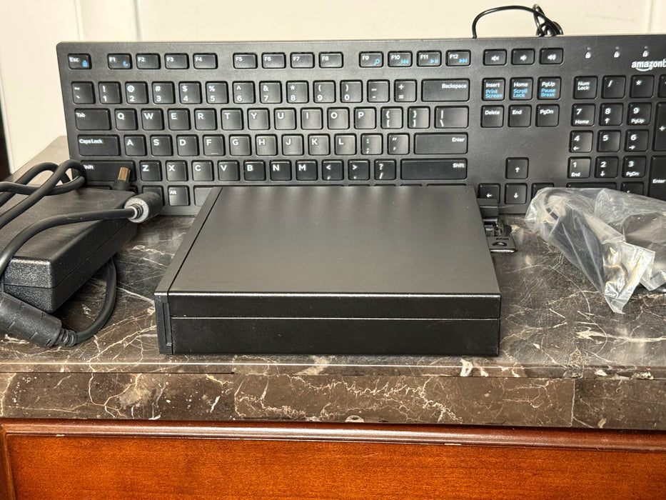 Refurbished Micro PC Dell OptiPlex 7000 Intel Core i5-12500 DDR5 16GB RAM, 512GB SDD Micro PC WIFI/BT