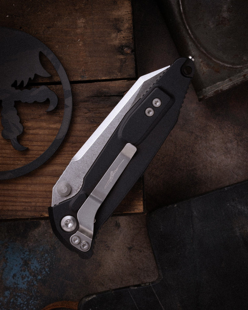 Microtech SOCOM ELITE WARCOM SIGNATURE SERIES STONEWASH STANDARD Black Aluminum (4.00" Bohler M390MK stainless) Folding Knife [259-10S] - product view 4