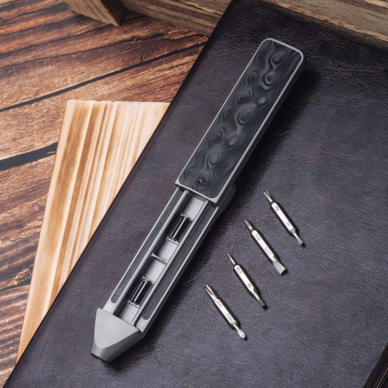 Olight Otacle D2 Titanium EDC Bit Driver with Carbon Fiber Insert (OLTOTACLED2TI) — detail view 5