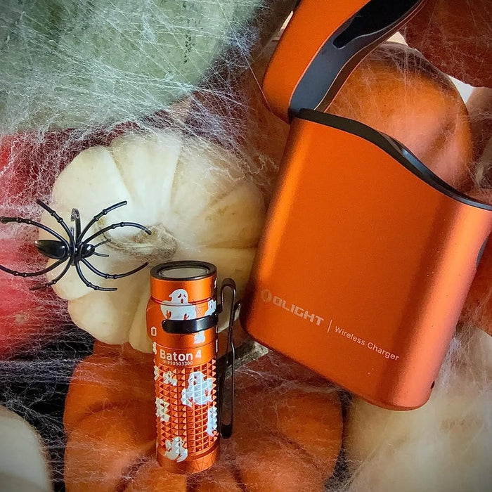 Olight Baton 4 Premium Edition Spooky Web Halloween Exclusive Limited (BATON4KITSW)