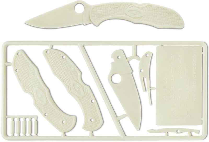 Spyderco Delica 4 Knife Kit (Satin) [PLKIT1]