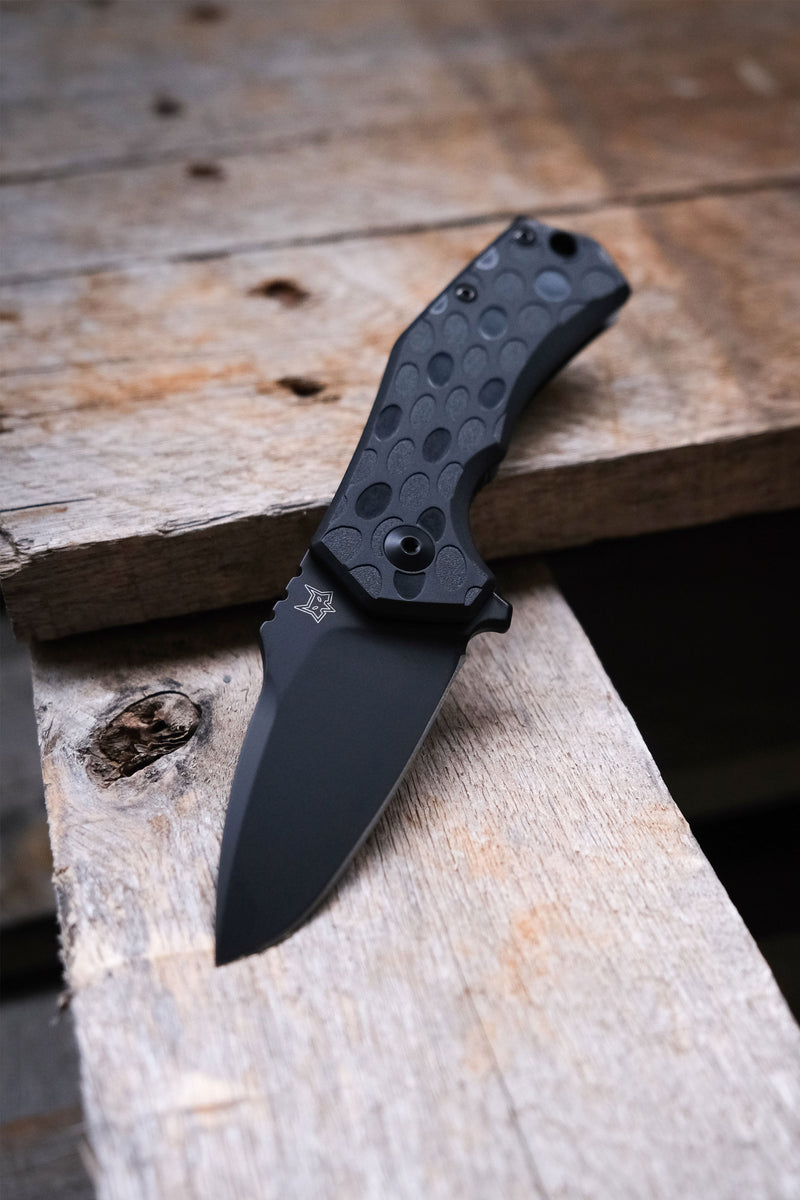 Fox Italicus Liner Lock Black Folding Knife [FOX540B] — product view 3