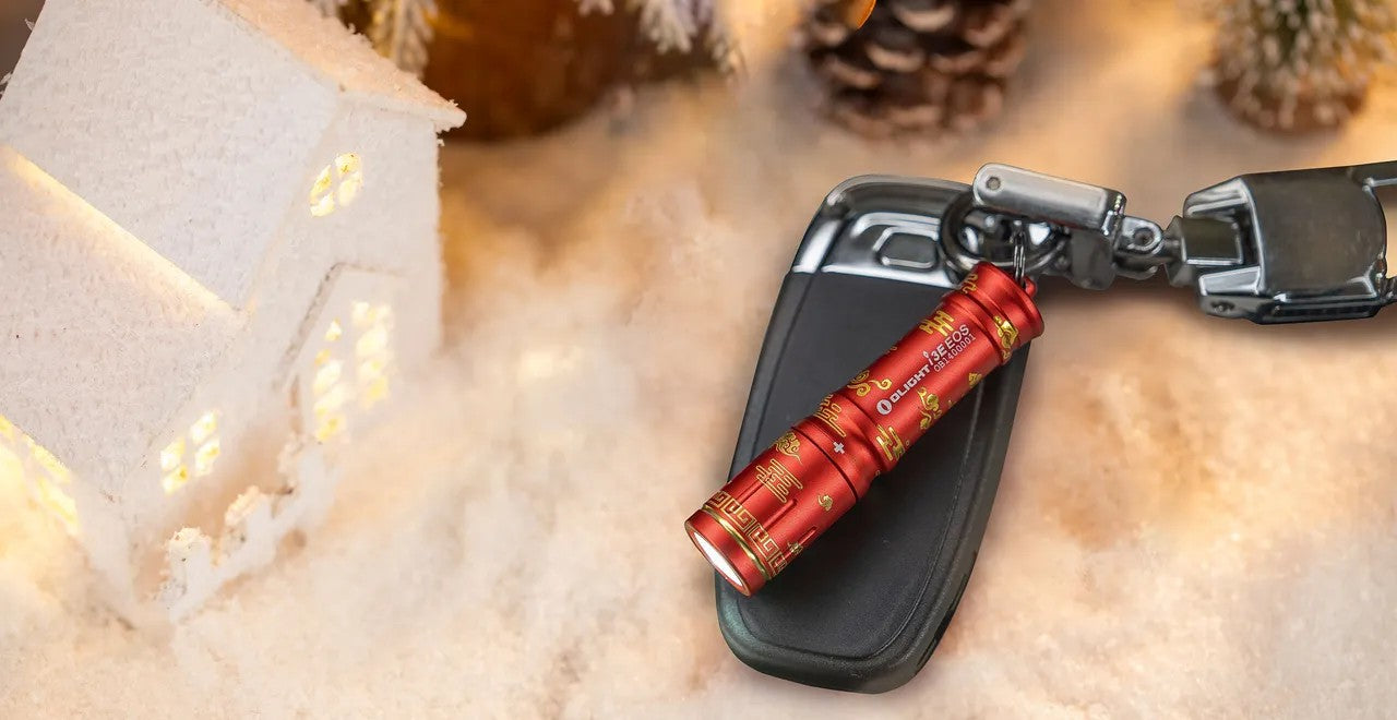 Olight I3E EOS Auspicious Clouds Keychain Flashlight (I3EASCL)